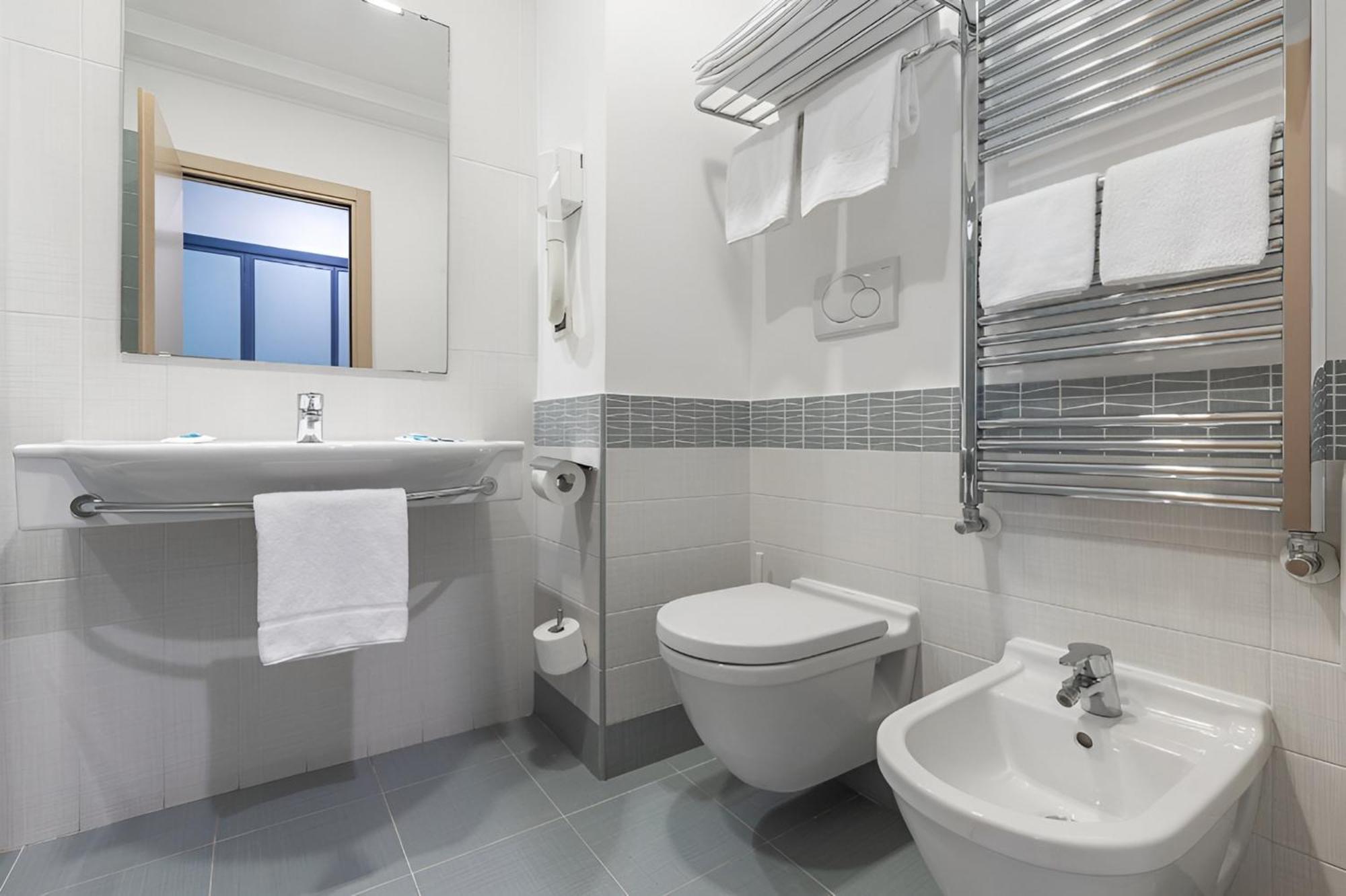 Hotel Serapo 3*