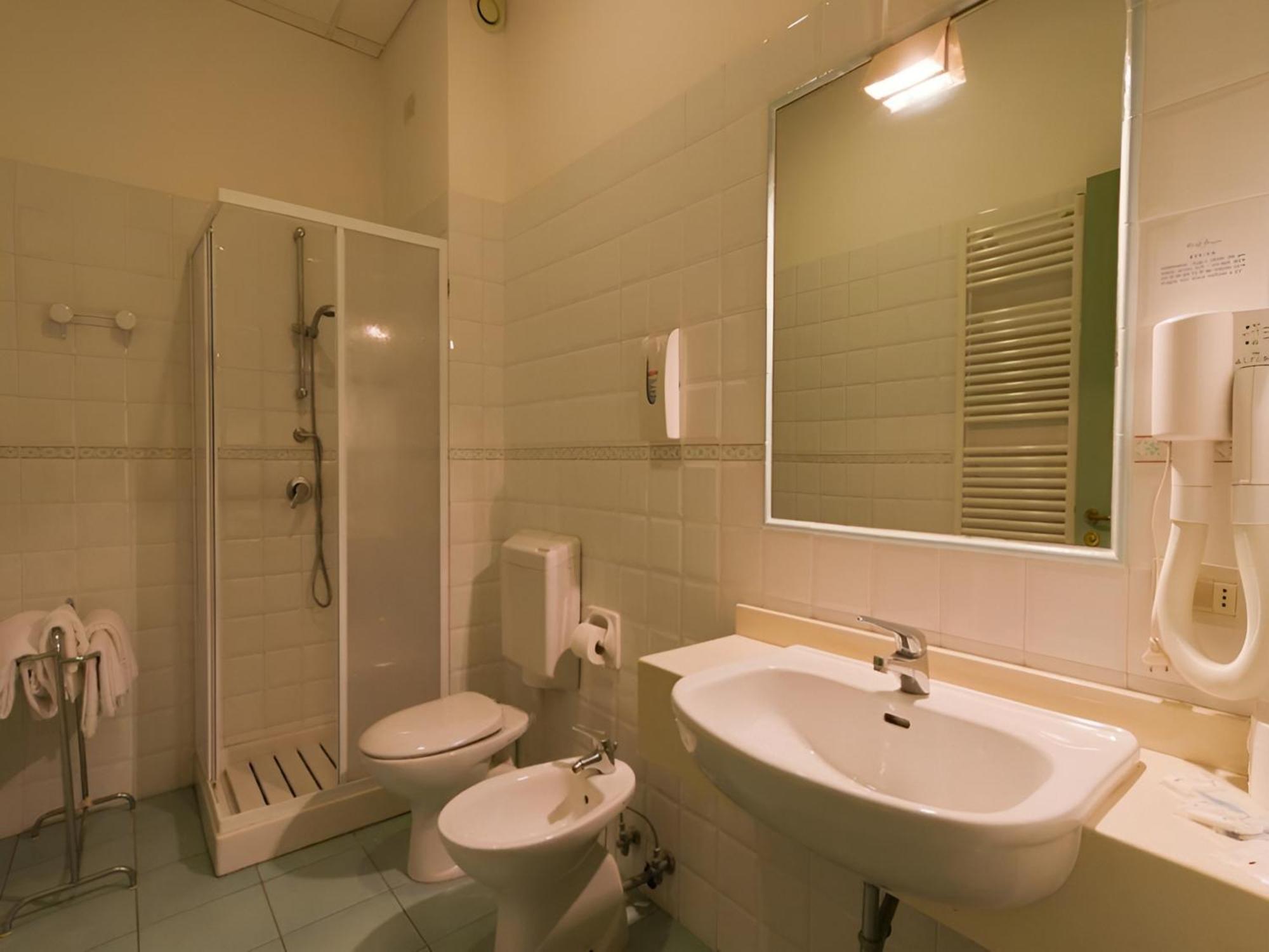 Hotel Serapo 3*
