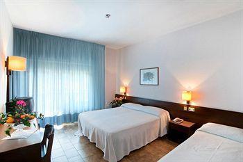Serapo Hotel